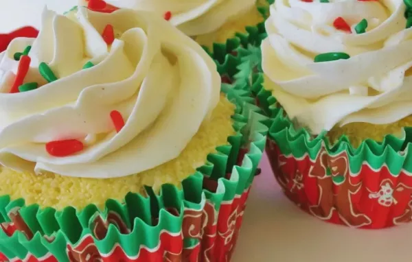 Easy Eggnog Cupcakes