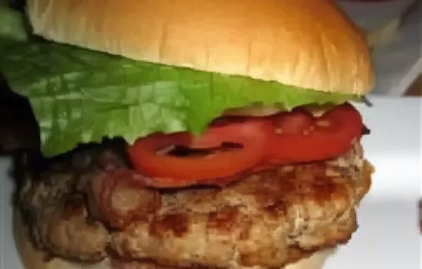 Flavorful and Juicy Tastes-Like-Beef Turkey Burgers