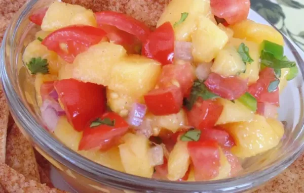 Fresh and Simple Peach Salsa with Cinnamon Sugar Chips