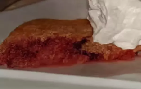 Fresh Apricot Honey Sponge Cake (Russian Style)
