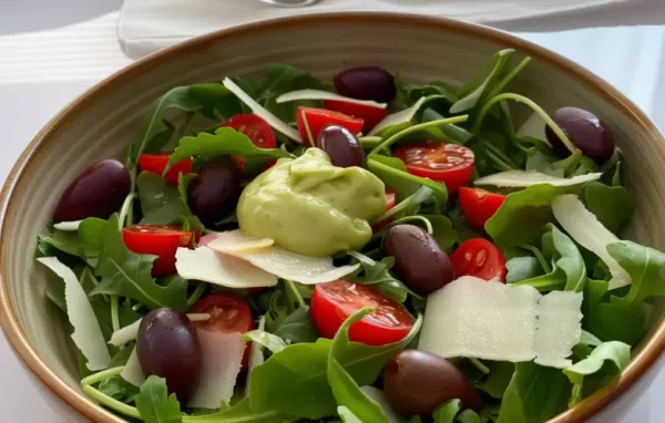 Fresh Arugula Salad with Creamy Avocado and Citrus Vinaigrette