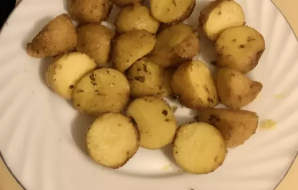 Garlic and Vinegar Roasted Potatoes