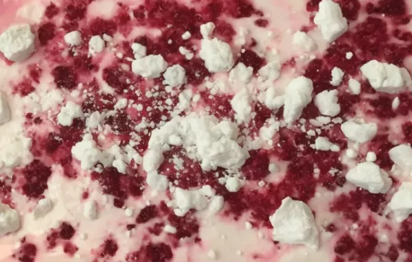 German Raspberry Meringue Dessert