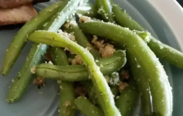 Green Beans with Bread Crumbs