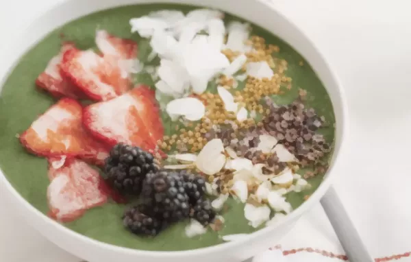 Green Glow Smoothie Bowl