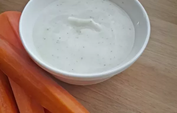 Healthy and Delicious Low Fat Greek Yogurt Ranch Dip