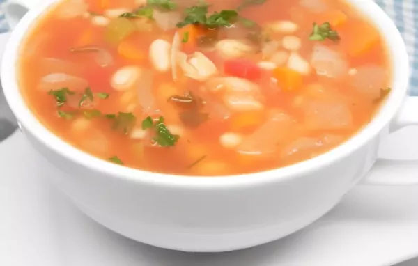 Hearty and Delicious White Bean Soup Recipe