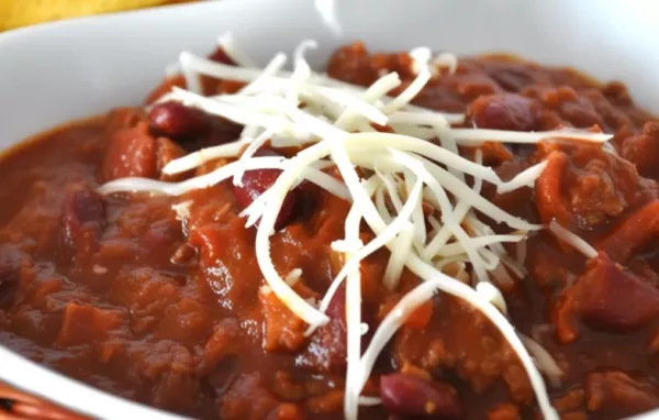 Hearty and Flavorful American Beef Chili