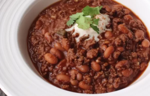 Hearty and Flavorful Beef, Bean, and Beer Chili Recipe