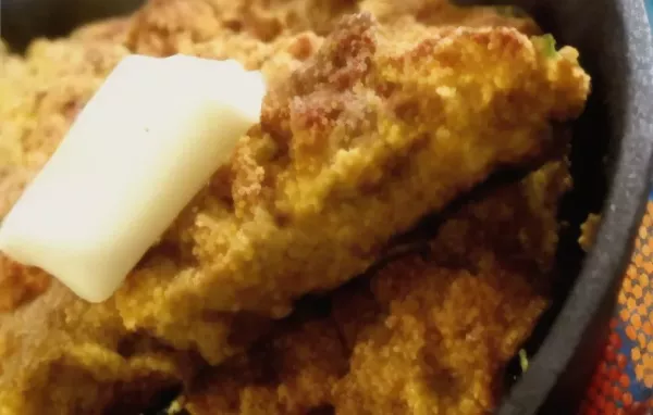 Homemade Crackling Cornbread Recipe