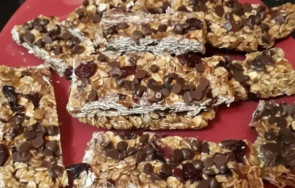 Homemade Fruity Granola Bars Recipe