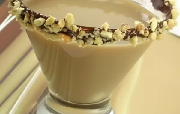 Indulge in a Sweet and Creamy Snickers Martini