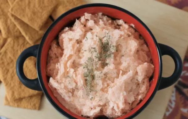 Irresistible Smoked Salmon Dip