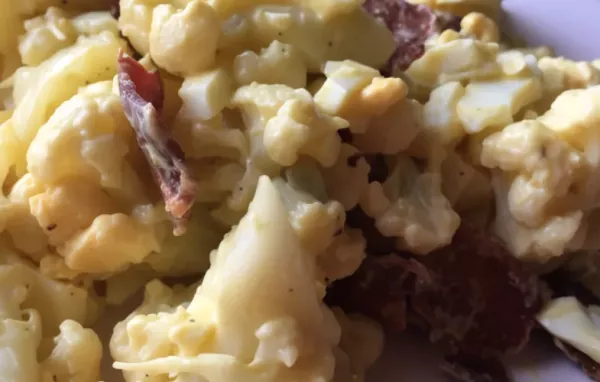 Keto Cauliflower Eggs and Bacon Salad Recipe