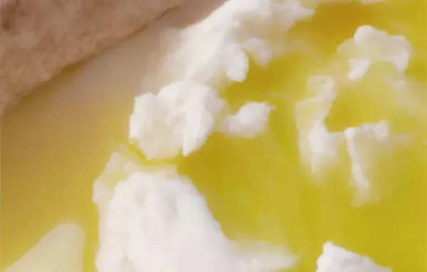 Labneh (Lebanese Cream Cheese)