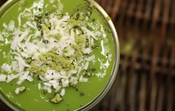 Matcha Coconut Smoothie