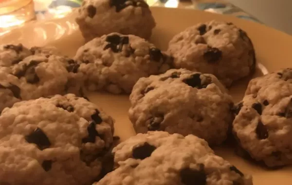 Meg's Chocolate Chip Oatmeal Cookies