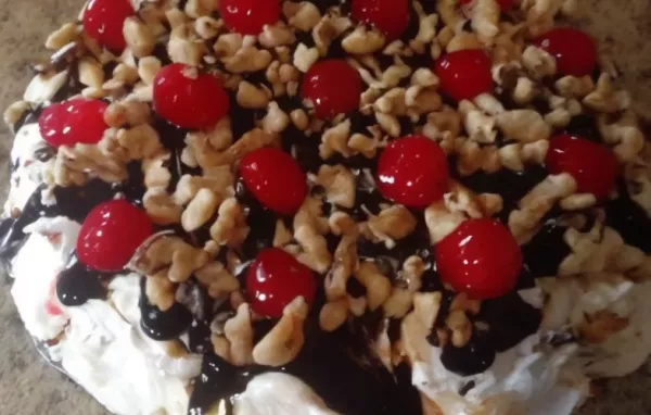 No-Bake Mile High Banana Split Pie Recipe