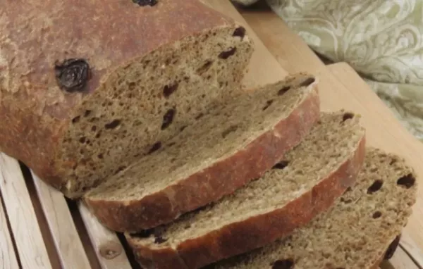 Oatmeal Raisin Molasses Bread