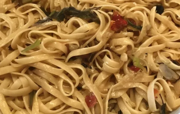 Pasta with Fennel and Onions