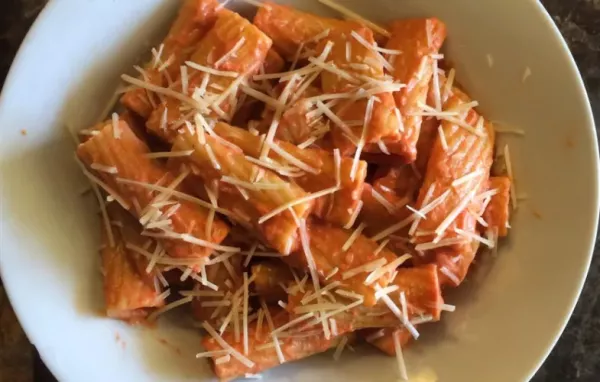 Penne and Vodka Sauce