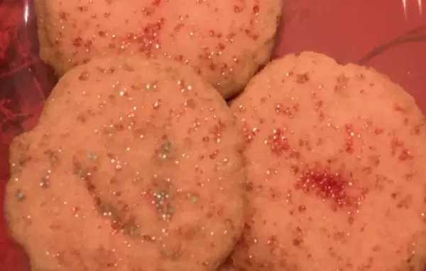 Polvorones Rosas (Pink Mexican Sugar Cookies)