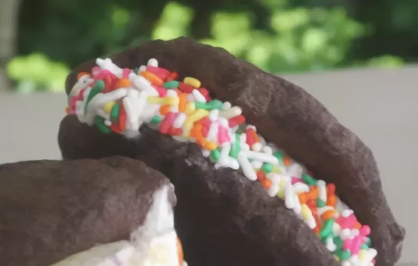 Quick and Delicious Easy Ice Cream Sammies Recipe