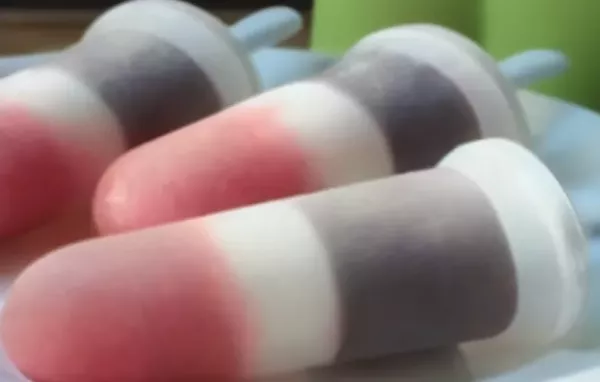 Red-White-and-Booze Ice Pops