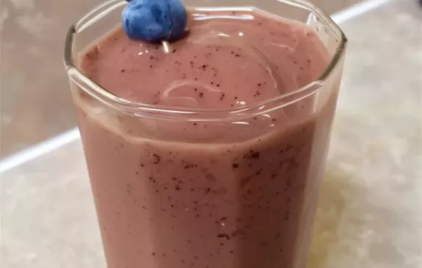 Refreshing and Nutritious Ann's Berry Green Smoothie Recipe