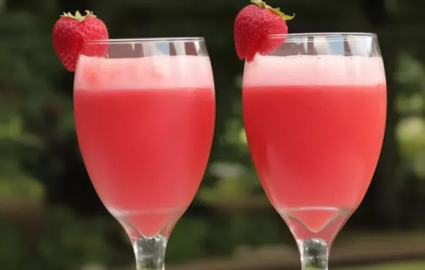 Refreshing and Tangy Raspberry Refresher Recipe