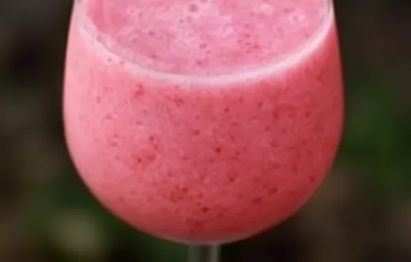 Refreshing and Vibrant Mixed Fruit Daiquiri Recipe