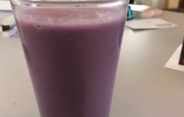 Refreshing Blueberry Cucumber Smoothie