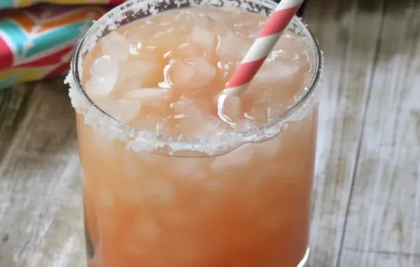 Refreshing Fresh-Squeezed Salty Dog Recipe