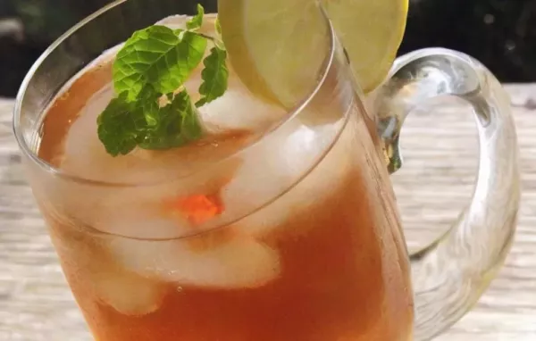 Refreshing Homemade Lemon Iced Tea