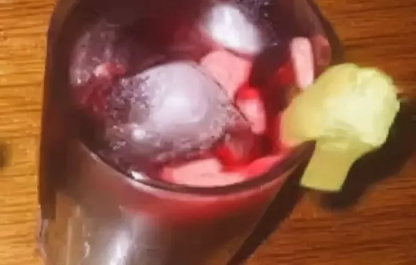 Refreshing Peruvian Chicha Morada Drink Recipe