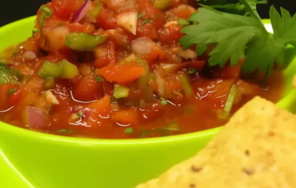 Sarah's Salsa: A Flavorful and Easy-to-Make Homemade Salsa Recipe