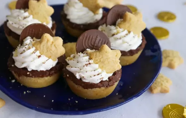 Shortbread Tarts with Chocolate Filling