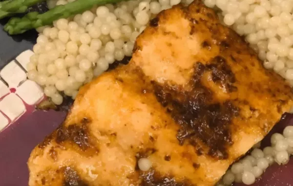 Spicy and Sweet Sriracha Honey Salmon Recipe