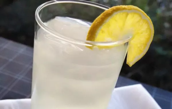 Tom Collins Cocktail