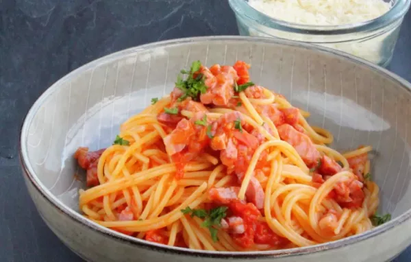 Traditional Spaghetti all'Amatriciana