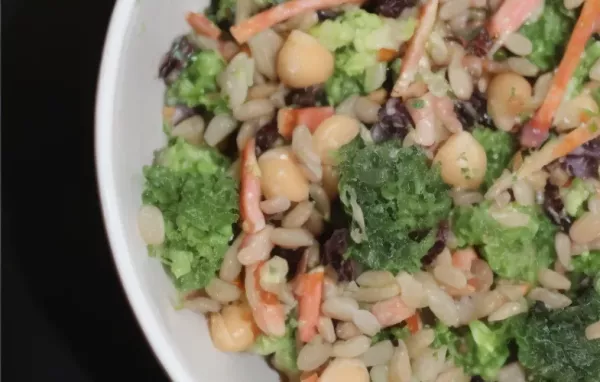 Trees, Seeds and Beans Broccoli Slaw