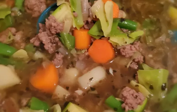 Whole30-Friendly Beef and Vegetable Soup Recipe