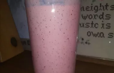 Berry-Mango Smoothie with Yogurt
