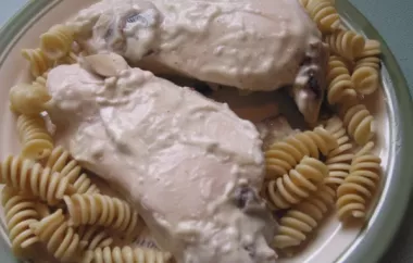 Chicken Jerusalem I - Tender and flavorful chicken dish with a creamy white wine and mushroom sauce.