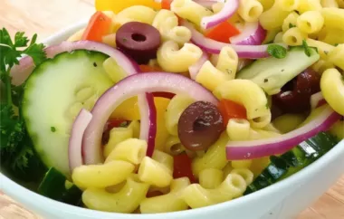 Classic and creamy macaroni salad recipe