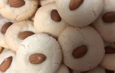 Classic Italian Almond Cookies Recipe
