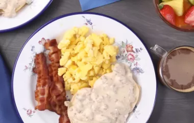 Classic Southern Comfort Food - Sausage Biscuits and Gravy