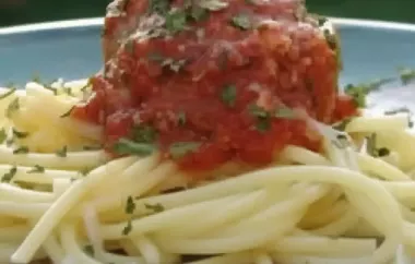 Classic Spaghetti with Flavorful Marinara Sauce