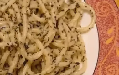 Classic Spaghetti with Garlic and Basil