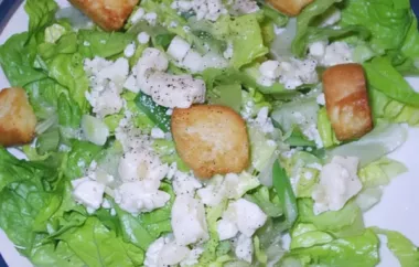 Creamy and Tangy Gorgonzola Salad Recipe